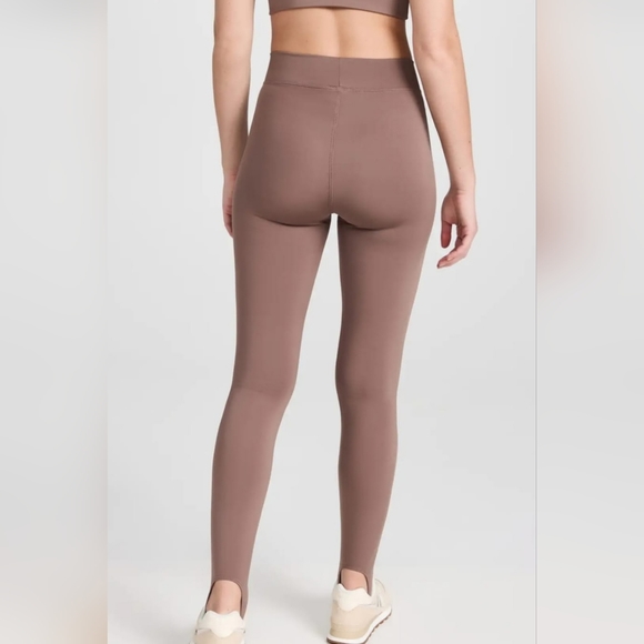 HÉROS - The Stirrup Leggings - Picture 3 of 9